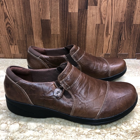 clarks cheyn crystal